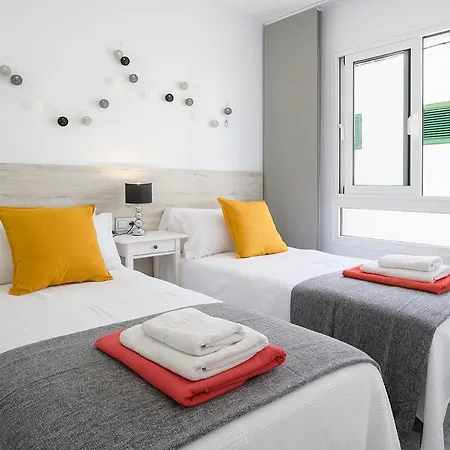 Feriehus Casa Mercedes, Terrace With Sea Views Puerto del Carmen (Lanzarote)