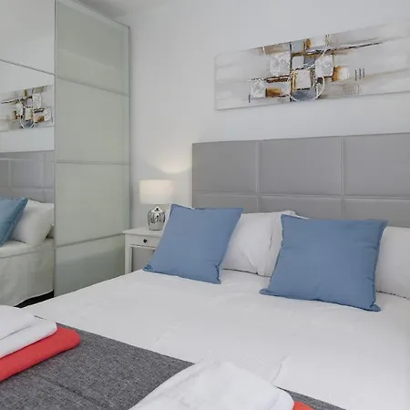 Casa Mercedes, Terrace With Sea Views بيت للعطل