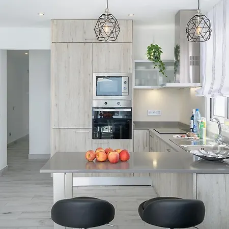 Casa Mercedes, Terrace With Sea Views Casa de Férias Puerto del Carmen (Lanzarote)