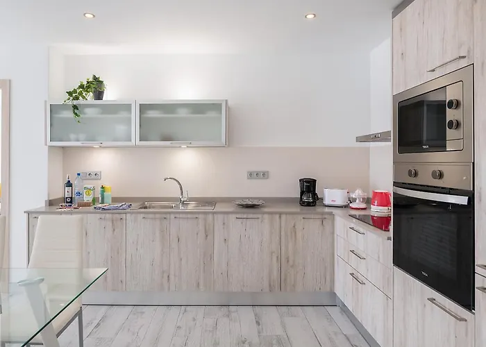 Casa Mercedes, Terrace With Sea Views Puerto del Carmen (Lanzarote)
